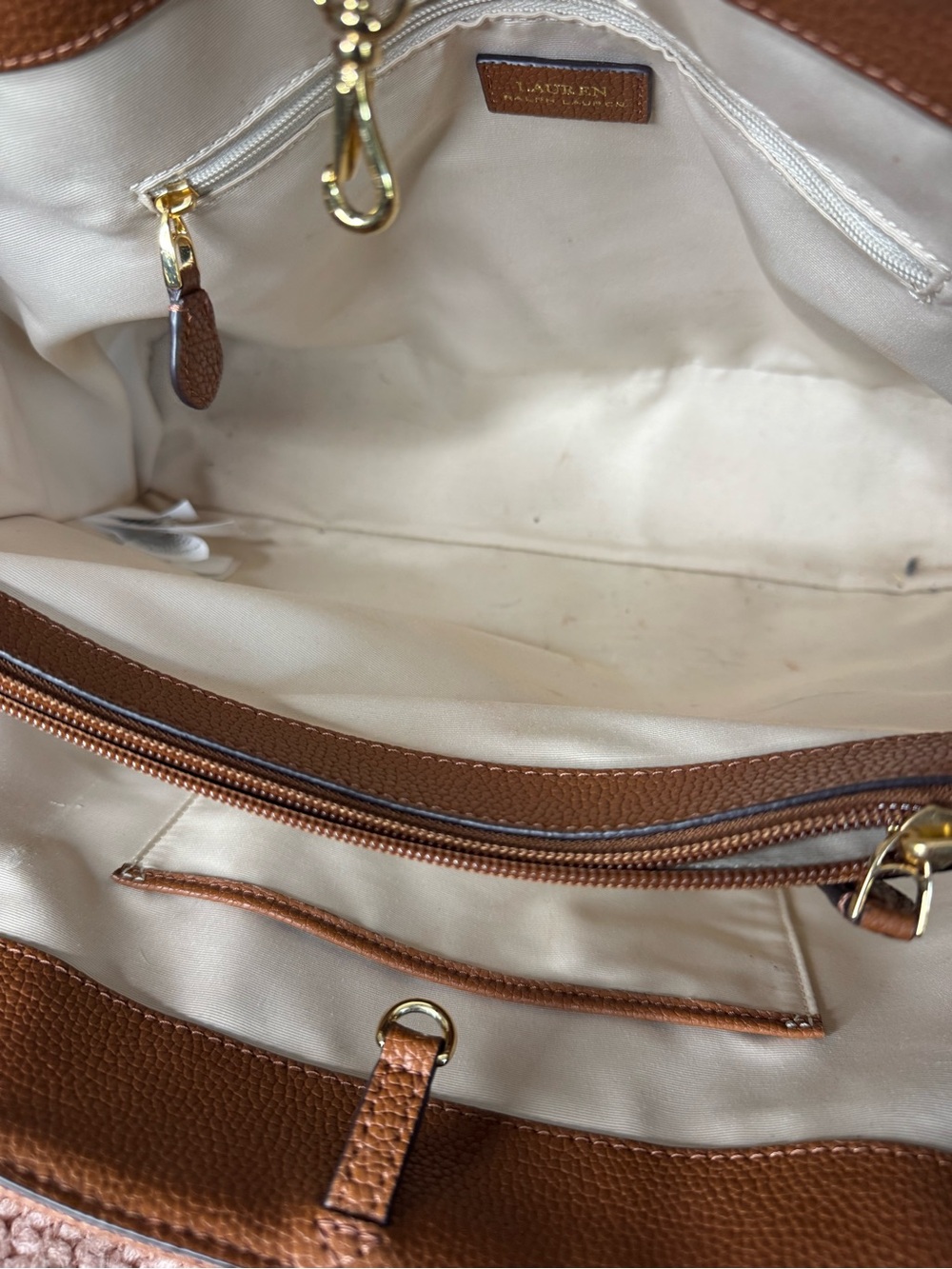 Lauren Ralph Lauren Quilted Pebble Leather Very Large Tote Bag - Picture 13 of 16